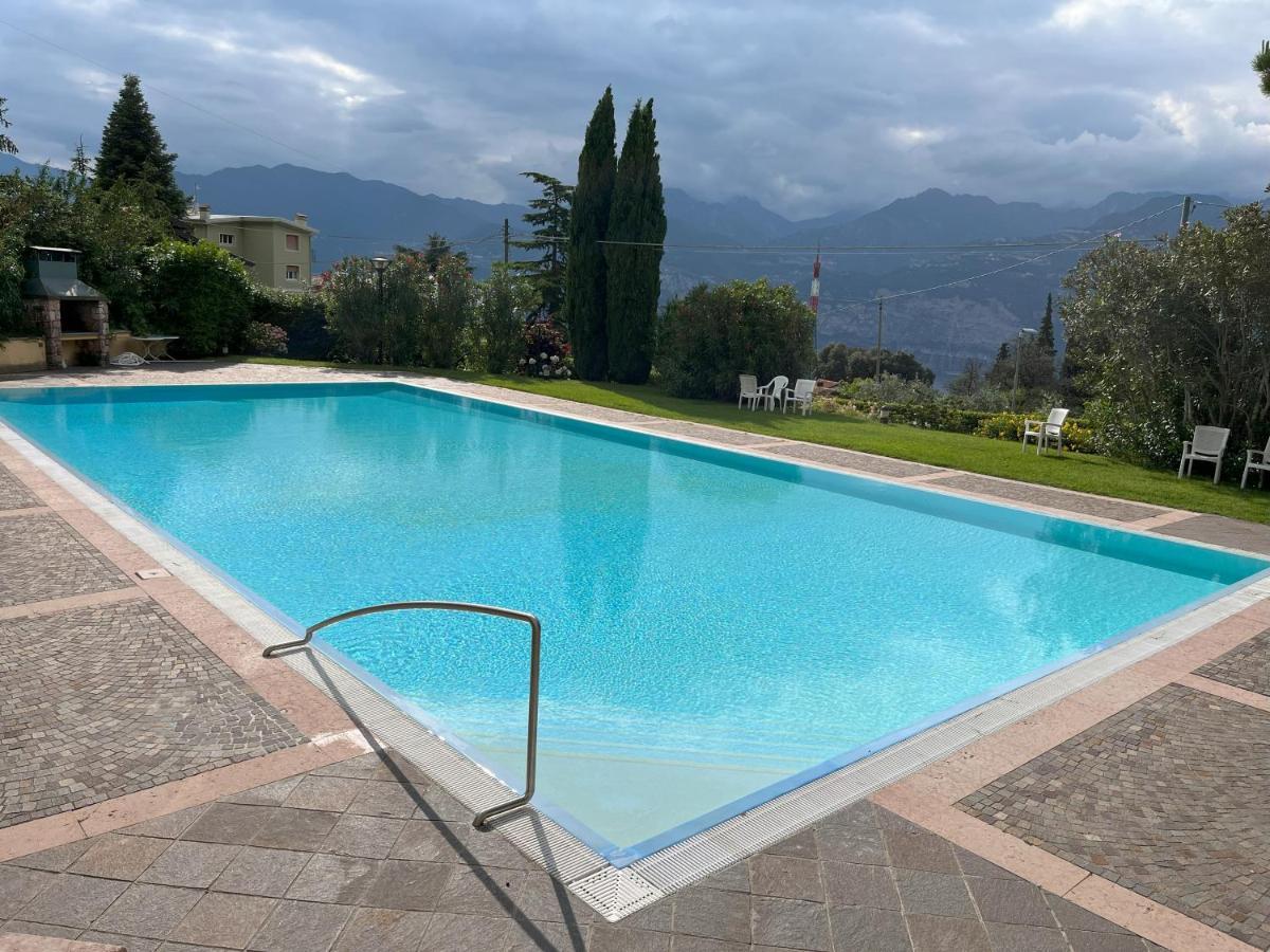 Apartment Claudia Μαλτσεζίνε Εξωτερικό φωτογραφία