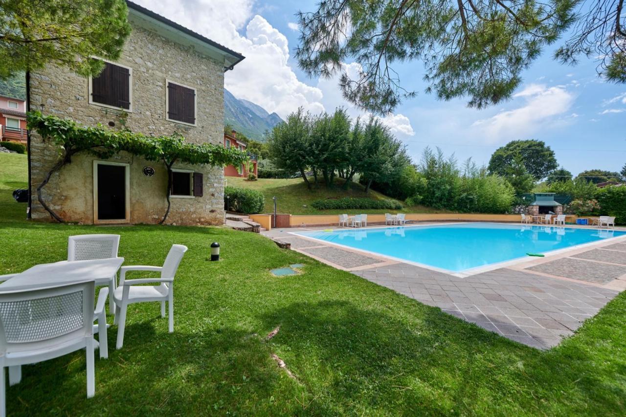 Apartment Claudia Μαλτσεζίνε Εξωτερικό φωτογραφία