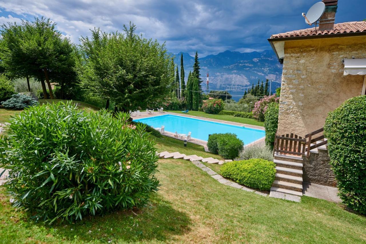 Apartment Claudia Μαλτσεζίνε Εξωτερικό φωτογραφία
